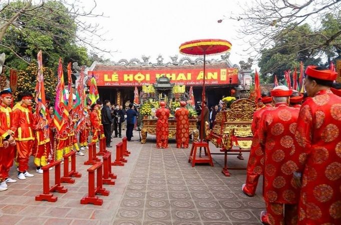 Ý nghĩa của Ấn đền trần trong tâm thức người Việt
