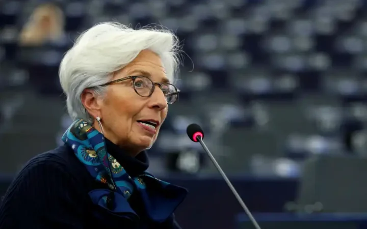 Chủ tịch ECB được trả cao gấp gần 4 lần Chủ tịch Fed