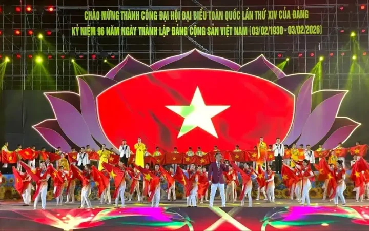 Lào Cai chào mừng thành công Đại hội đại biểu toàn quốc lần thứ XIV của Đảng