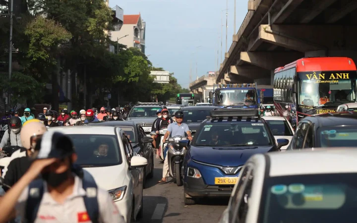 Siết chặt quy chuẩn khí thải ô tô từ 2026