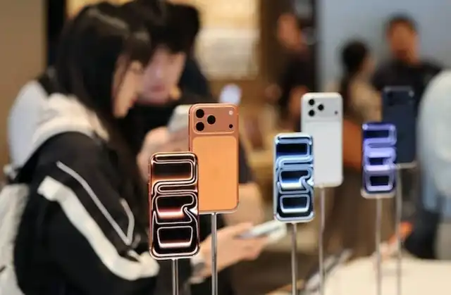 Apple sẽ không tăng giá iPhone 18 bất chấp chi phí linh kiện tăng