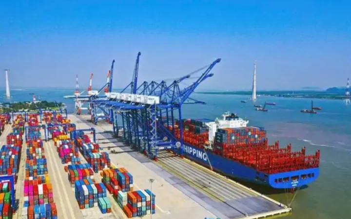 Bộ Tài chính đề xuất mức thu phí, lệ phí tại cảng, bến thủy nội địa