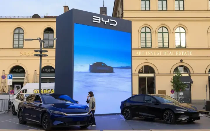 Tesla không còn là hãng xe điện lớn nhất thế giới