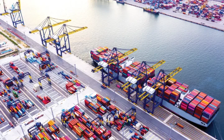Tái cấu trúc logistics và kinh tế biển phía Nam
