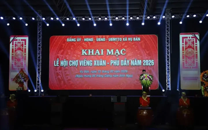 Khai hội Chợ Viềng Vụ Bản: Khẳng định giá trị văn hóa tâm linh lâu đời