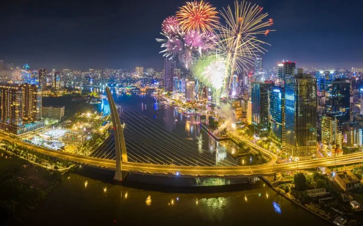 Du lịch TP. Hồ Chí Minh thu hơn 12.100 tỷ đồng trong Tết Nguyên đán 2026