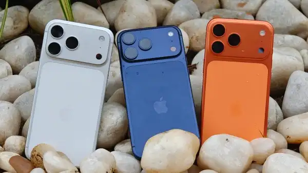 Rò rỉ thiết kế iPhone kỷ niệm 20 năm