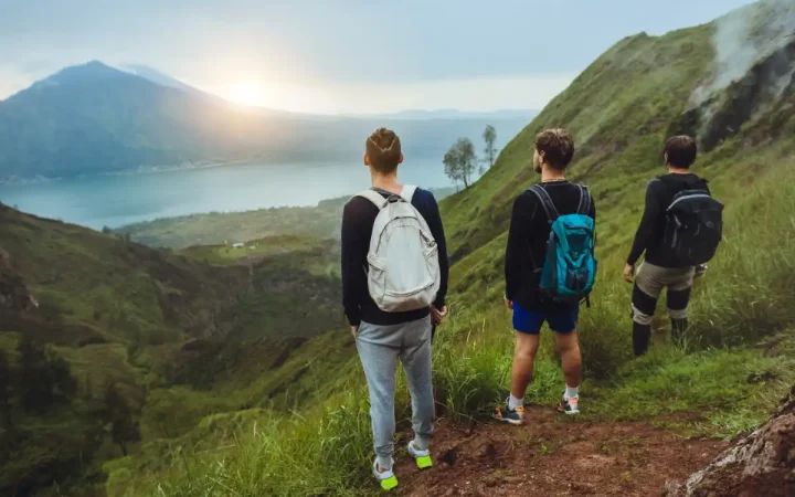 Trekking đang trở thành lựa chọn phổ biến của du khách trẻ