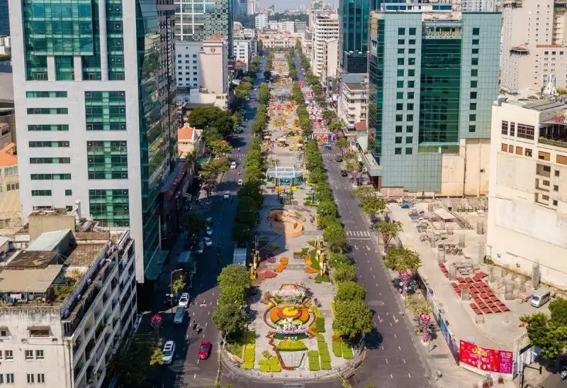 TP. Hồ Chí Minh quy định nhà “mặt tiền” được kinh doanh khi bảo đảm an toàn giao thông