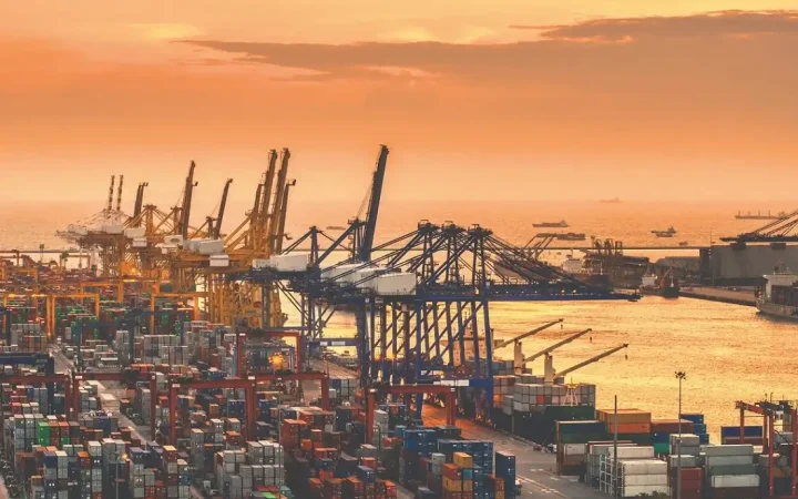 Tăng trưởng kinh tế năm 2025 và kỳ vọng cho 2026