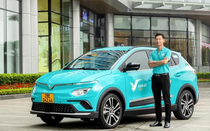 Vingroup khẩn cấp hỗ trợ khách hàng giảm áp lực giá xăng dầu