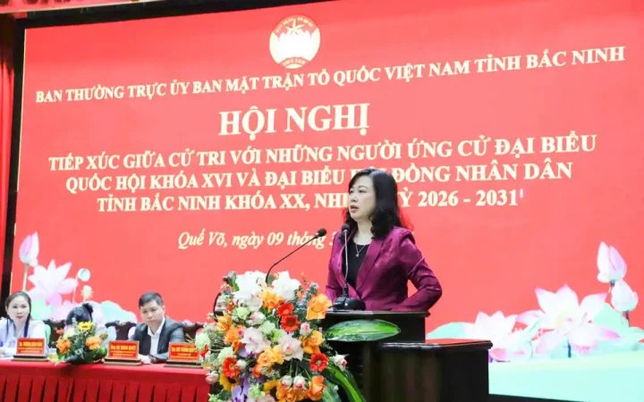 Tiến tới miễn viện phí ở mức cơ bản và chú trọng phòng bệnh từ xa