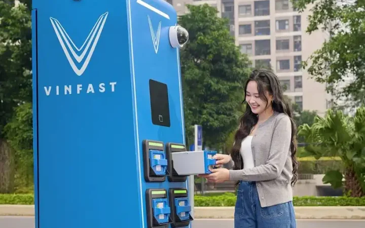 Không còn lo giá xăng: VinFast Feliz II giúp người dùng bớt gánh nặng chi phí di chuyển