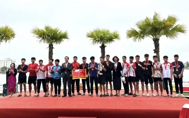 Hải Phòng: Sôi nổi Giải đua thuyền rồng trên sông Đa Độ năm 2026