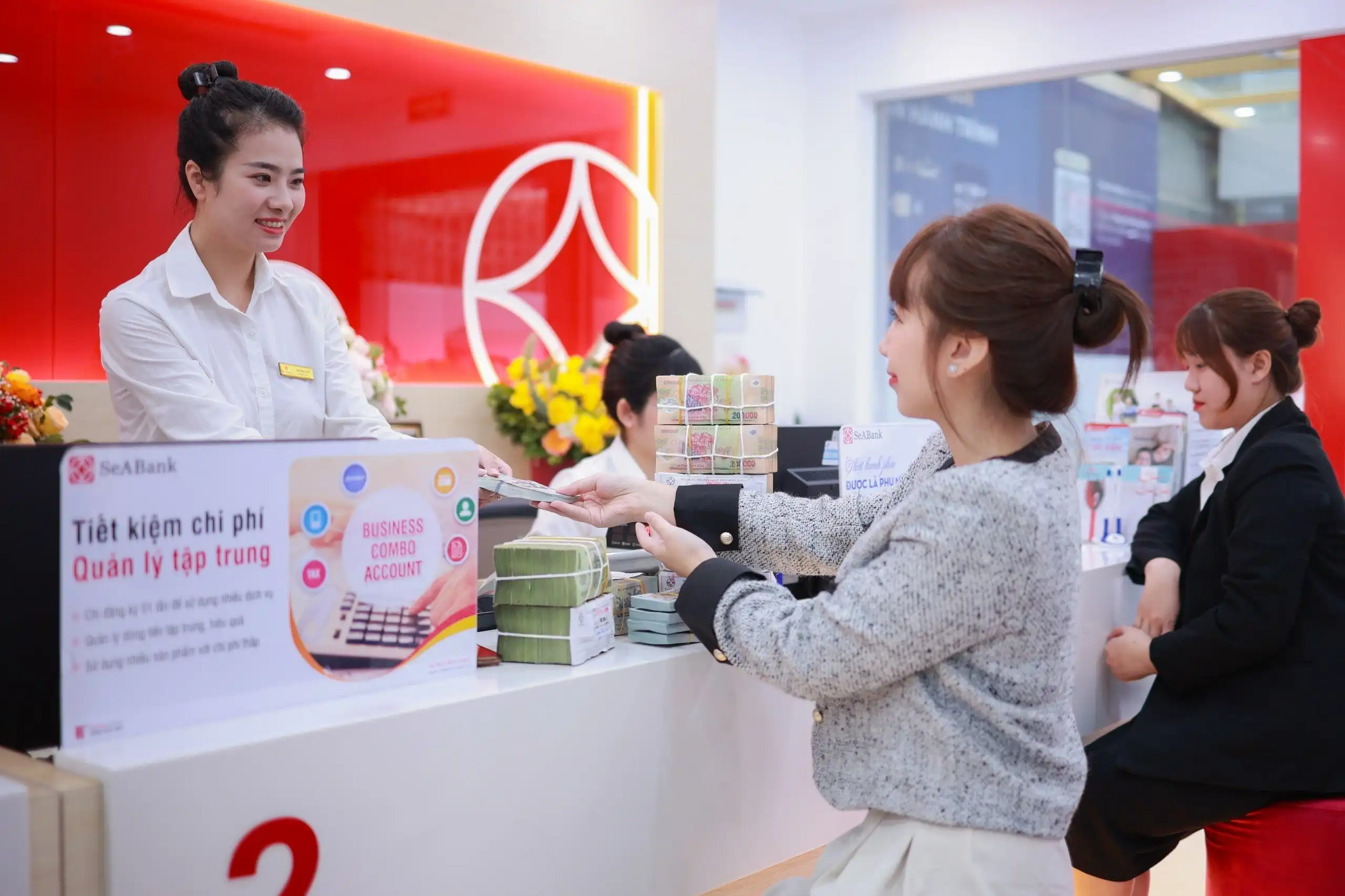 Wells Fargo trao tặng Giải thưởng “Ngân hàng được công nhận đặc biệt về thanh toán quốc tế 2024 – 2025” cho SeABank