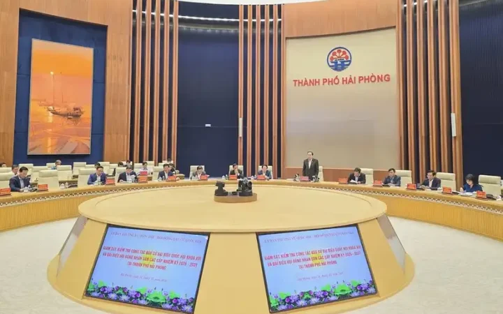 Chủ tịch Quốc hội Trần Thanh Mẫn kiểm tra công tác chuẩn bị bầu cử tại Hải Phòng