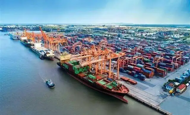 Bộ Xây dựng kiến nghị giải pháp bình ổn giá cước vận tải