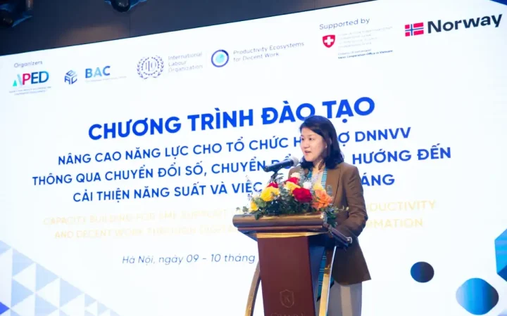 Hà Nội: Thúc đẩy năng suất và việc làm thỏa đáng thông qua chuyển đổi số và chuyển đổi xanh