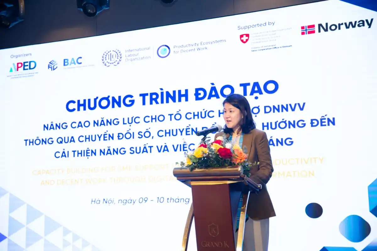 Hà Nội: Thúc đẩy năng suất và việc làm thỏa đáng thông qua chuyển đổi số và chuyển đổi xanh