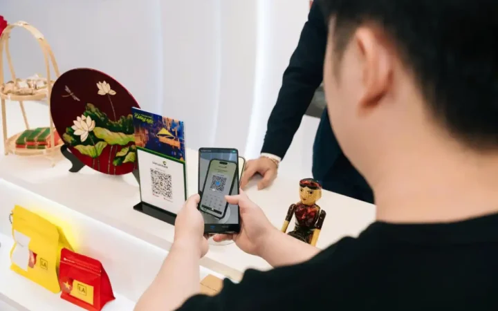 Dịch vụ thanh toán QR “xuyên biên giới” trên ứng dụng VCB Digibank
