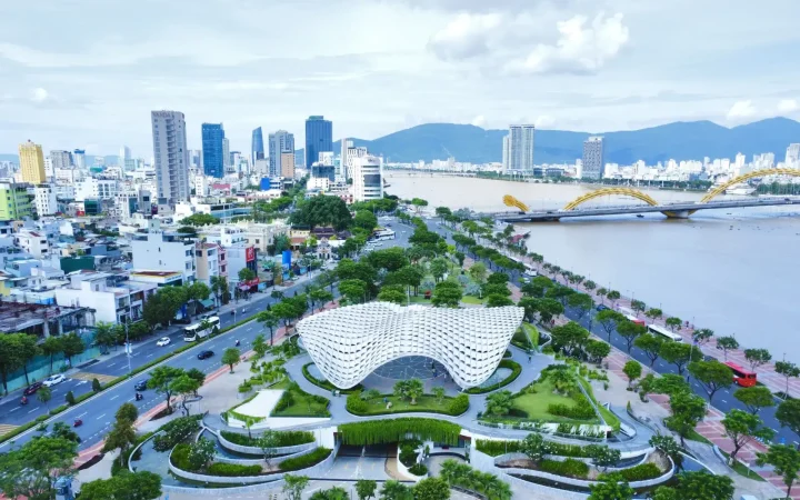 AI và drone sẽ “không thể thiếu” trong đô thị thông minh của Việt Nam