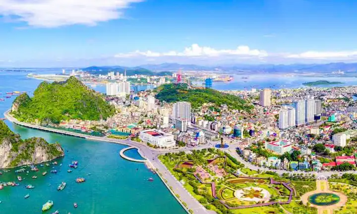 Quảng Ninh lấy ý kiến nhân dân về việc thành lập thành phố trực thuộc Trung ương