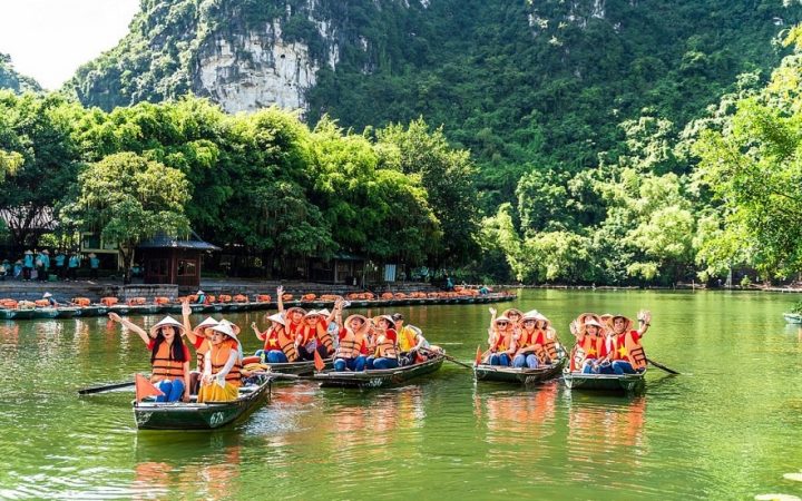 Ninh Bình lựa chọn phát triển du lịch xanh bền vững