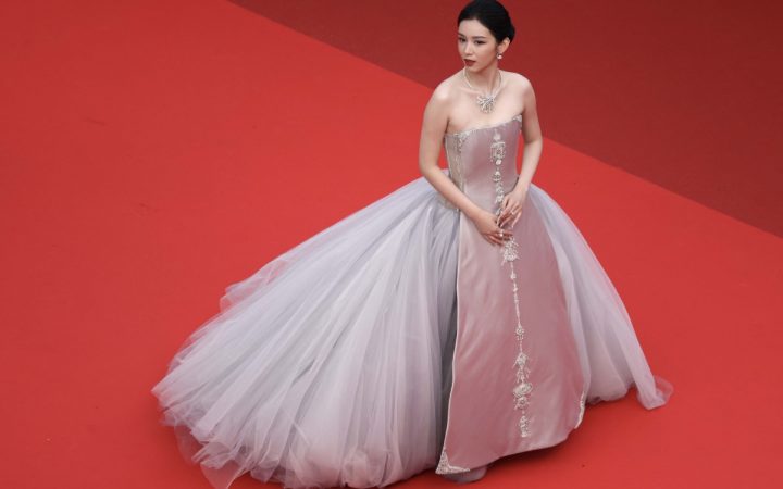 Thời trang Việt kể câu chuyện văn hóa bằng ngôn ngữ hiện đại