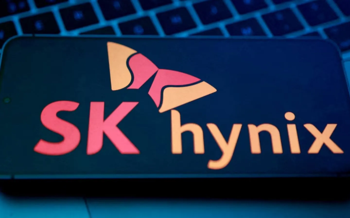 SK Hynix trở thành nhà sản xuất chip nhớ vốn hóa lớn nhất thế giới